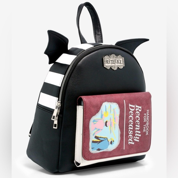 Hot Topic Handbags - NWT Hot Topic Beetlejuice recently deceased mini backpack